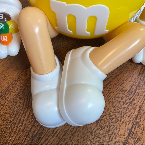 M&M brand collectible Limited Edition Yellow Peanut M&M candy jar/ holder - Picture 3 of 7